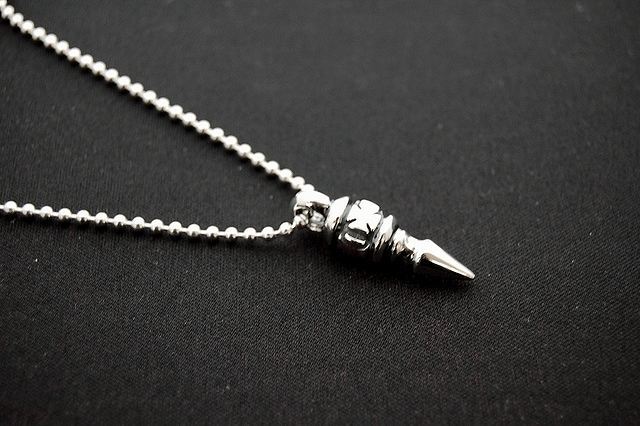 トラヴィスワーカー　TRAVIS WALKER　アウトローバレットチャームペンダント【トップのみ】　CHS005