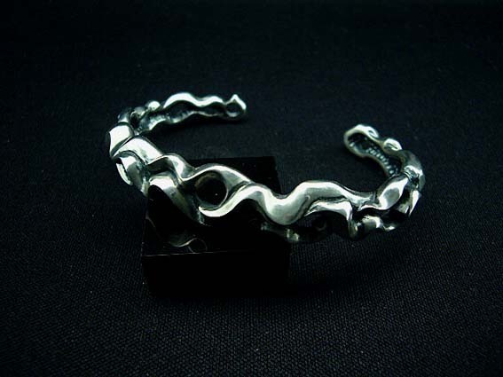 ラットレース　RAT RACE　ライズフレアバングル　FVG-1