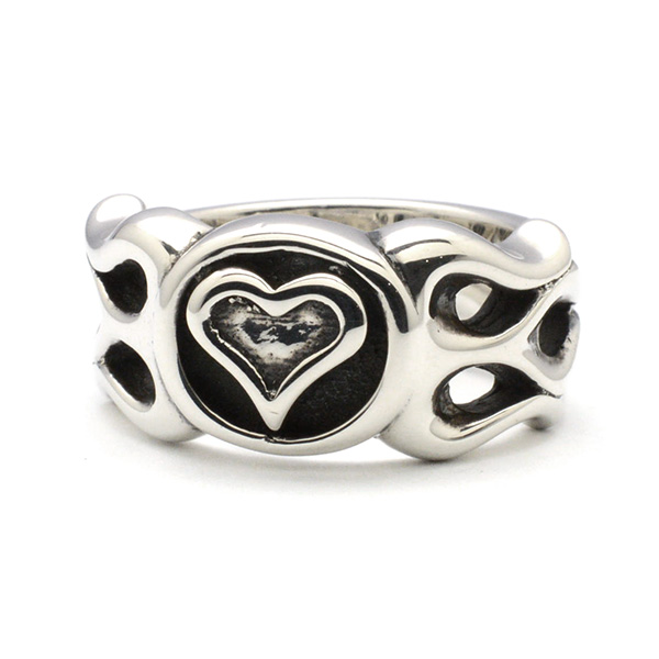 トラヴィスワーカー　TRAVIS WALKER　フレイムドハートリング　RGS053