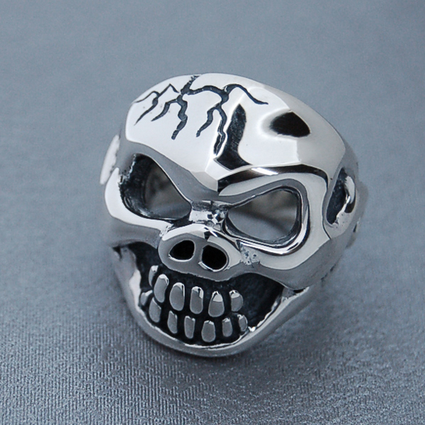 トラヴィスワーカー　TRAVIS WALKER　クラックスカルリング　CRACK SKULL RING　RGS089