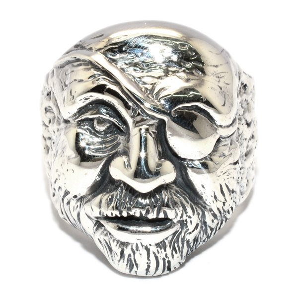 トラヴィスワーカー　TRAVIS WALKER　RGS142　SALTY FACE RING