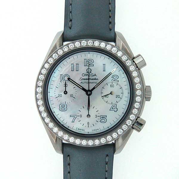 オメガ　OMEGA　スピードマスター　ベゼルダイヤ　3815.72.55　レディース　ホワイトシェル　グレー革　38mm　新品