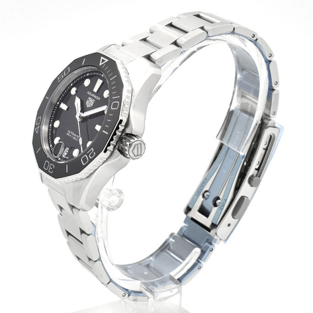 TAG Heuer Aquaracer ラバー 300m防水 タグホイヤー タグ・ホイヤー アクアレーサー：ダイビングとアドベンチャーの