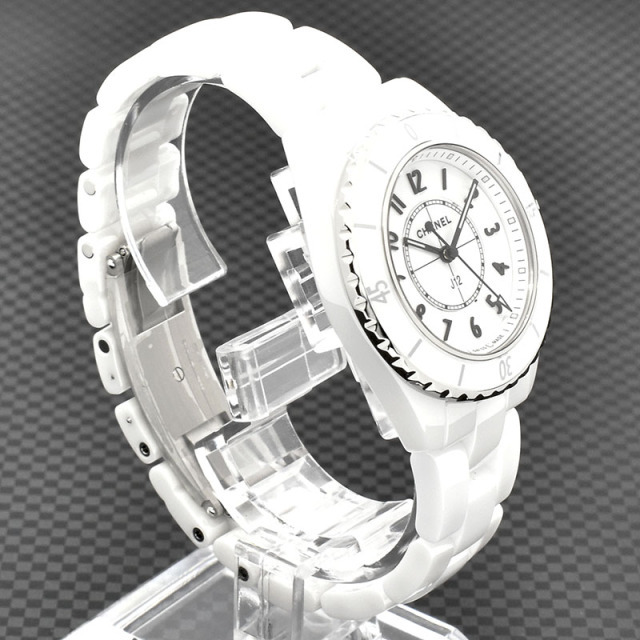 シャネル CHANEL J12 ホワイトセラミック H5698 クォーツ 33mm 新品アウトレット