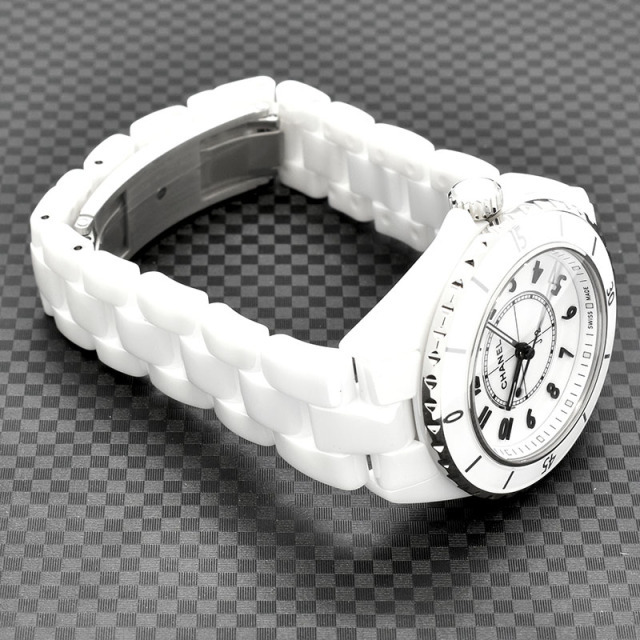 シャネル CHANEL J12 ホワイトセラミック H5698 クォーツ 33mm 新品アウトレット