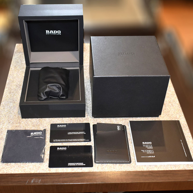 RADO ダイヤモンドインデックス オーバルケース メンズ