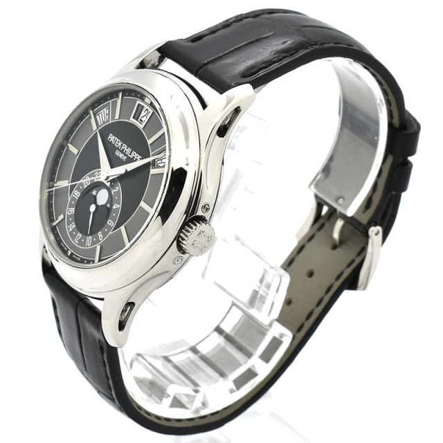 パテックフィリップ PATEK PHILIPPE コンプリケーション アニュアルカレンダー 5205G-010 40mm 18KWG USED 中古