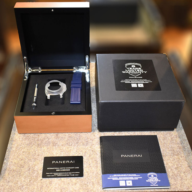 パネライ PANERAI ルミノール ブルー マーレ PAM01085 44mm 手巻き X番 USED 中古