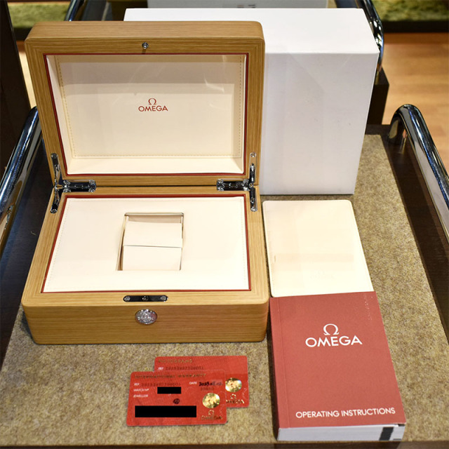 オメガ OMEGA シーマスター アクアテラ アニュアルカレンダー 231.53.43.22.06.001 18KRG 43mm ブラック USED 中古