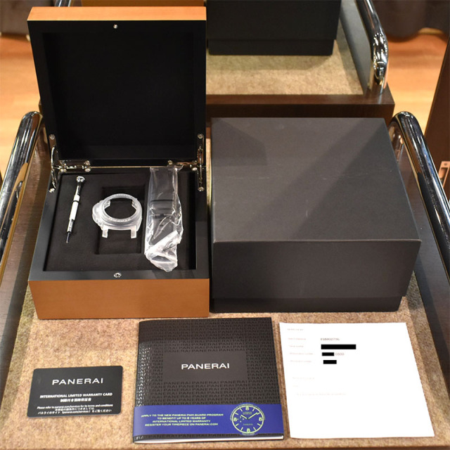 パネライ PANERAI ルミノール レフトハンド 8デイズ アッチャイオ PAM00796 V番 44mm 手巻き USED 中古