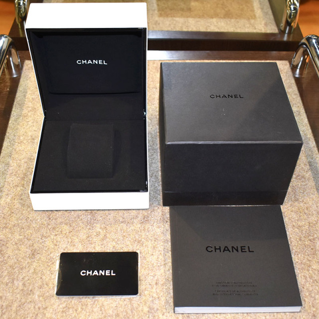 シャネル CHANEL J12 クロノグラフ H0940 41mm ブラックセラミック USED 中古