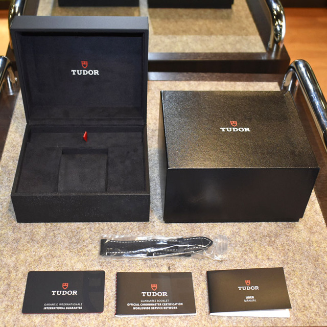 チューダー(チュードル) TUDOR ヘリテージ ブラックベイ クロノ Ref.79360N 41mm ホワイト USED 中古