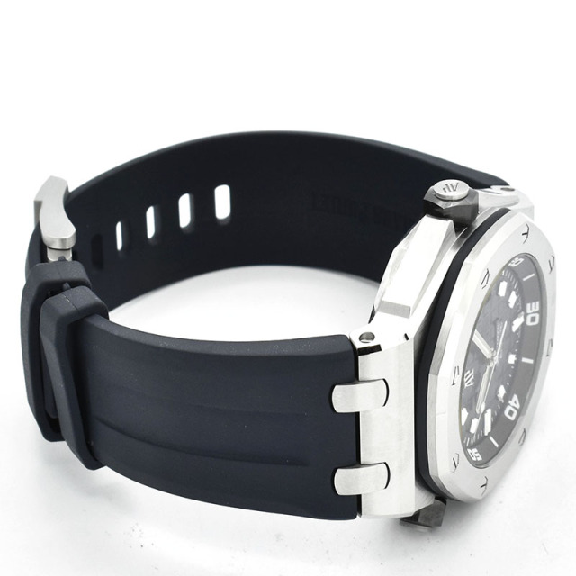 オーデマ・ピゲ AUDEMARS PIGUET ロイヤルオーク オフショアダイバー 15720ST.OO.A027CA.01 ブルー 42mm USED 中古