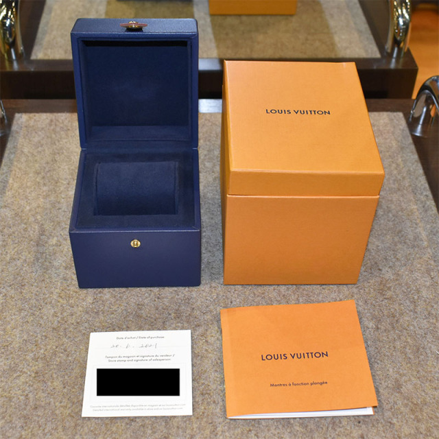 ルイヴィトン LOUIS VUITTON タンブール ストリート ダイバー ブラックブレイズ QA123Z 44mm 自動巻 USED 中古