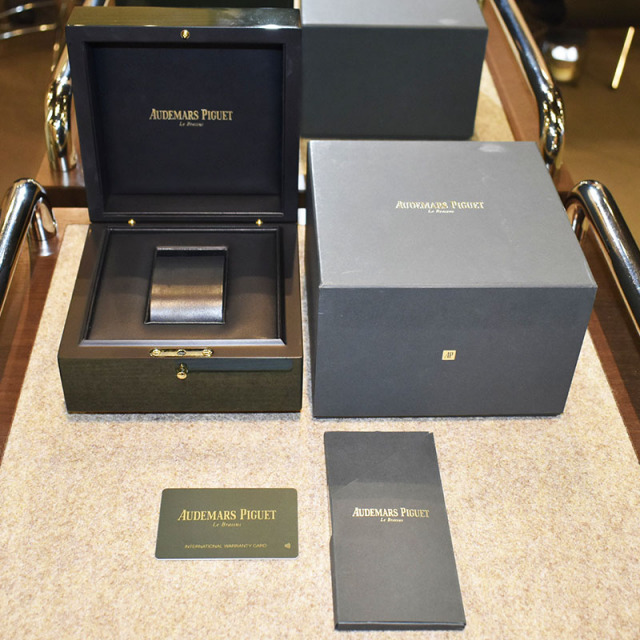 オーデマ・ピゲ AUDEMARS PIGUET CODE 11.59 バイ オーデマ ピゲ クロノグラフ 26393OR.OO.A002CR.01 41mm 18KPG ブラック USED 中古 Zetton
