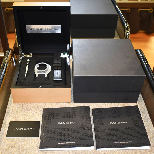パネライ PANERAI ルミノール カリフォルニア 8デイズ DLC PAM00779 U番 44mm 手巻き チタン USED 中古