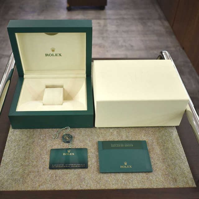ロレックス ROLEX デイトナ Ref.116518LN シャンパン/ブラック オイスターフレックス 18KYG USED 中古 Zetton