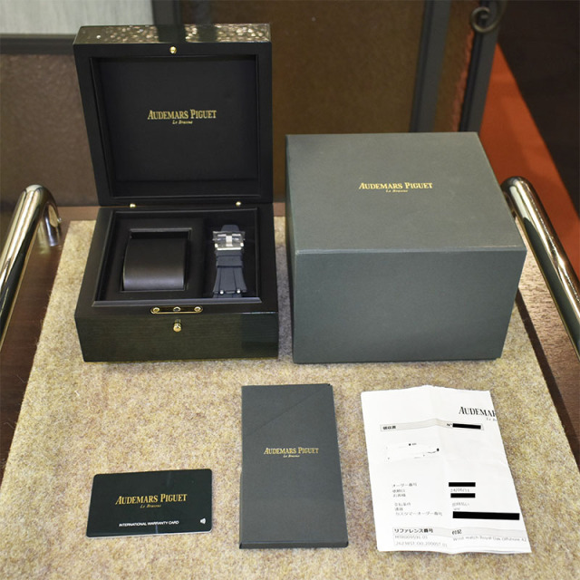 オーデマ・ピゲ AUDEMARS PIGUET ロイヤルオーク オフショア クロノグラフ 26238ST.OO.2000ST.01 ナイトブルー 42mm USED 中古