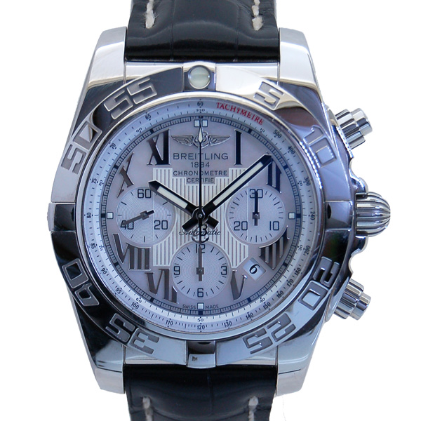 ブライトリング　BREITLING　クロノマット44　A011A91WBD　ホワイトシェル　USED　中古