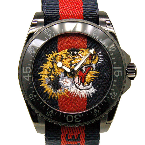グッチ GUCCI グッチ ダイブ タイガー YA136215 45mm クォーツ