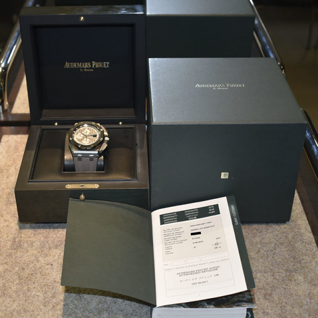 オーデマ・ピゲ AUDEMARS PIGUET ロイヤルオーク オフショア クロノグラフ 26400IO.OO.A004CA.01 チタン 44mm USED 中古