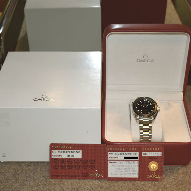 オメガ OMEGA プラネットオーシャン 232.30.42.21.01.001 ブラック SS 42mm USED 中古