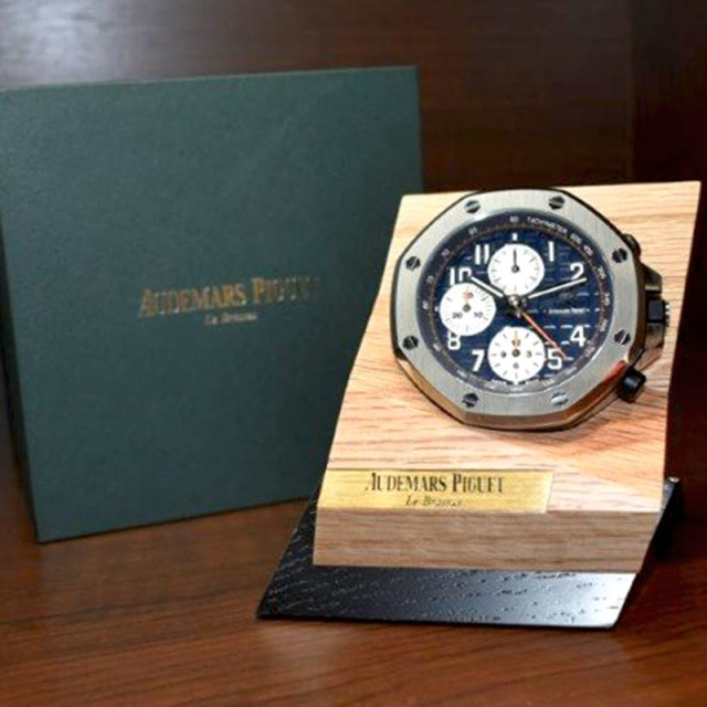 オーデマ・ピゲ AUDEMARS PIGUET ロイヤルオーク オフショア クロノ 