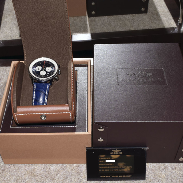ブライトリング BREITLING ナビタイマー B01 クロノグラフ 46 A017C-1WBA SS ブルー 革ベルト 46mm USED 中古