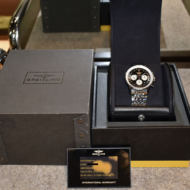ブライトリング BREITLING ナビタイマー01 A022B01NP 自動巻 ブラック SS 43mm USED 中古
