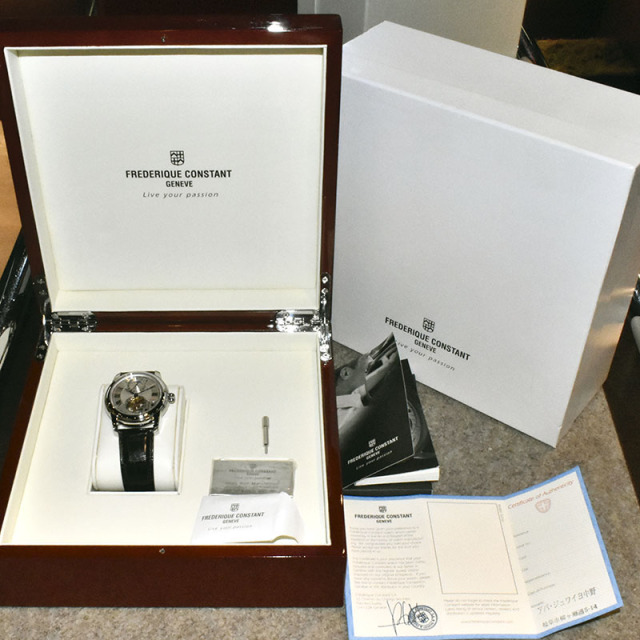 フレデリック・コンスタント FREDERIQUE CONSTANT ハートビート マニュ  