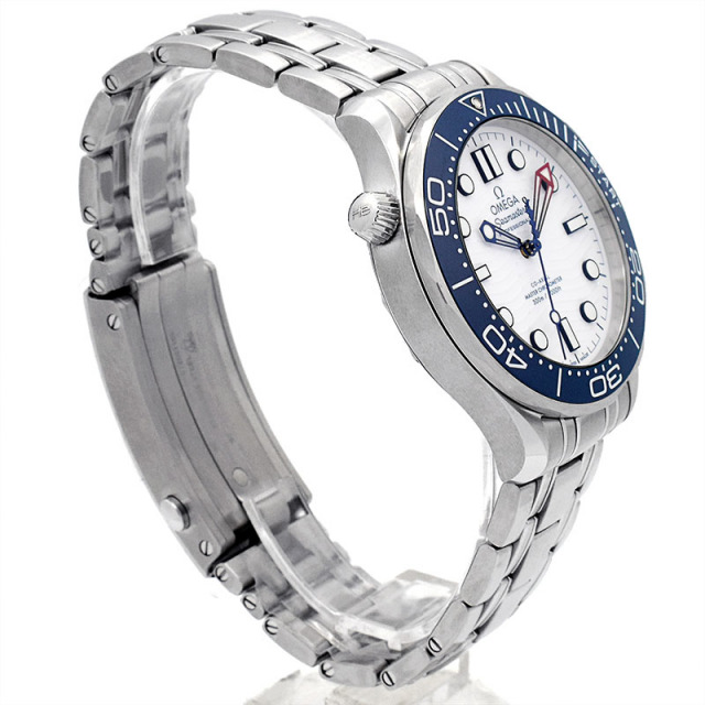 オメガ OMEGA シーマスター ダイバー300M アメリカズカップ 210.30.42.20.04.002 自動巻き ホワイト 42mm メンズ 新品 Zetton