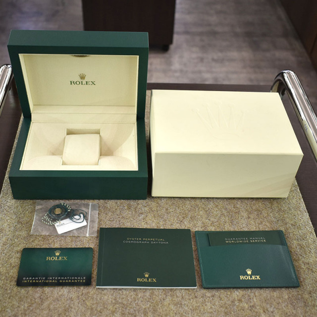 ロレックス ROLEX デイトナ 116503 自動巻き ブラック 18Kイエローゴールド/ステンレススチール 40mm メンズ USED 中古 Zetton