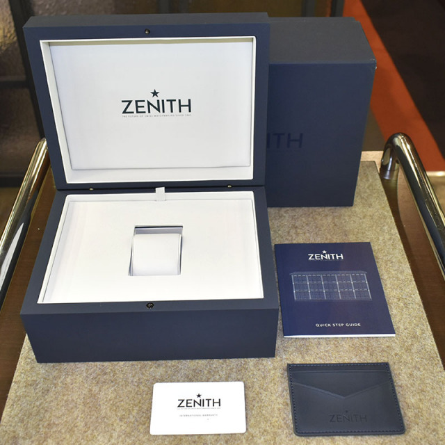 ゼニス ZENITH クロノマスター スポーツ ヨシダ スペシャル エディション 03.3106.3600/55.M3100 300本本限定 自動巻き アイスブルー/シルバー ステンレススチール 41mm メンズ 未使用品 Zetton
