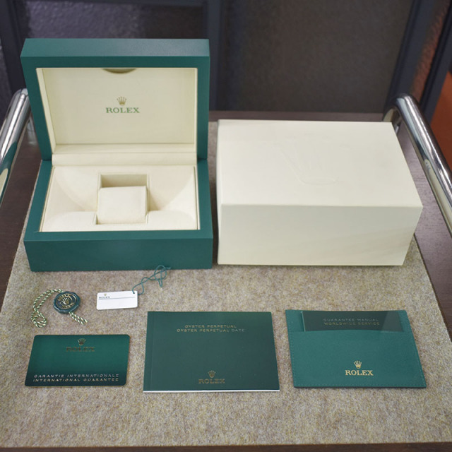 ロレックス ROLEX オイスターパーペチュアル 41 124300 自動巻き ターコイズブルー/セレブレーションモチーフ 41mm メンズ 未使用品 Zetton