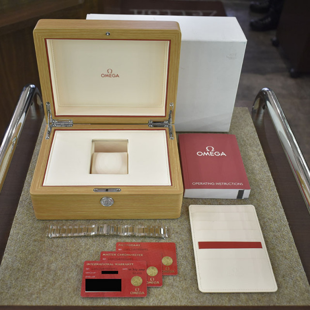手持ちラスト　コレクターブースター　英語版　オメガボックス　omega box OMEGA オメガ 純正 腕時計ケース箱 ボックス4set - メルカリ