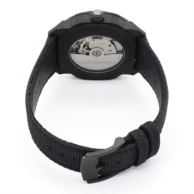 ブルガリ BVLGARI オクト ローマ ワールドタイマー 103486 自動巻き ブラック 41mm メンズ 未使用品 Zetton
