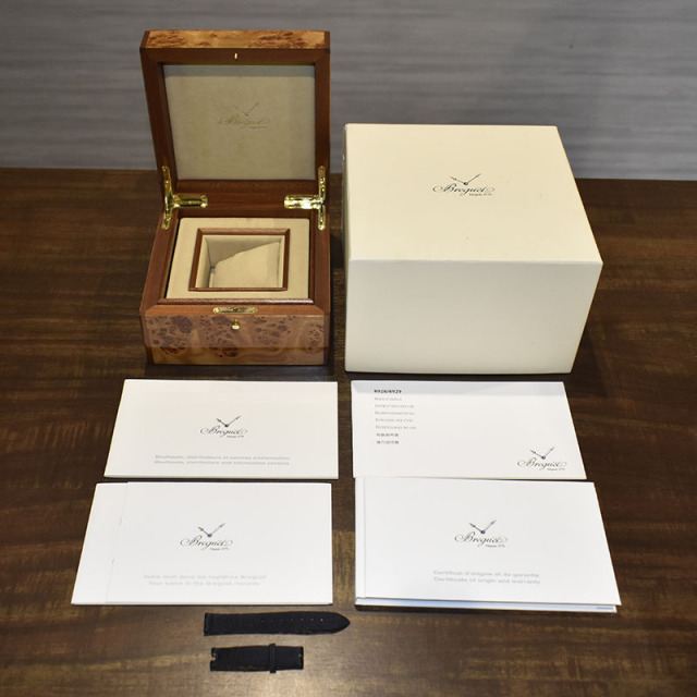 貴重　北部聖人ルアンプーカセーム師の大富豪　純銀製+純銀枠入れ+証明書付属 国際保証書有り】Breguet ブレゲ その他クイーン オブ ネイプルズ
