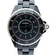 シャネル　CHANEL　J12　黒セラミック　H2130　12Pエメラルド　レディース　33mm　クォーツ　200m防水　新作