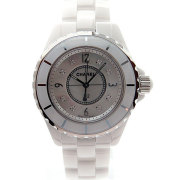 シャネル　CHANEL　J12　33mm　レディース　H2422　ホワイト　8Pダイヤ　シェル　新品