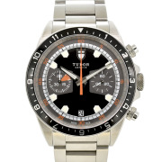 チューダー(チュードル)　TUDOR　ヘリテージ　クロノグラフ　70330N　42mm　ブラック　新品