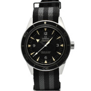 オメガ　OMEGA　シーマスター300 マスターコーアクシャル　233.30.41.21.01.001　NATOストラップ　41mm　USED　中古