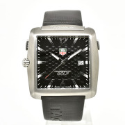 タグホイヤー　TAG HEUER　ゴルフウォッチ タイガーウッズエディション　WAE1111　チタン　クォーツ　36mm　USED　中古