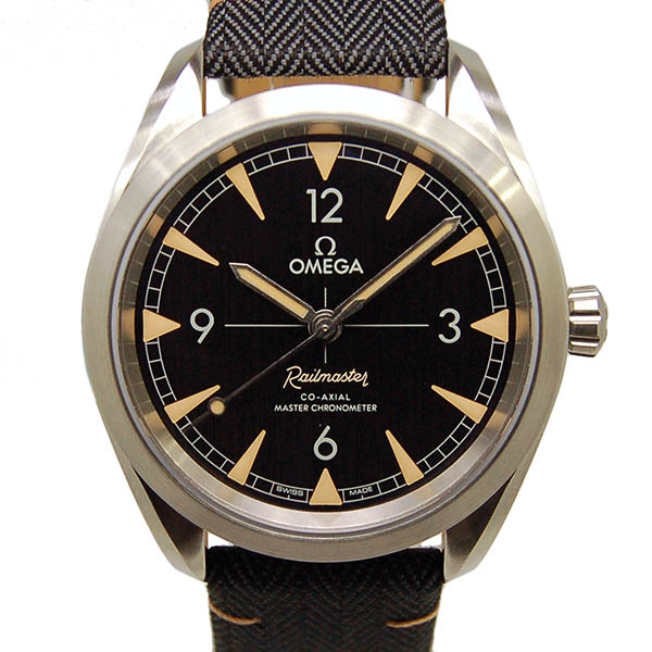 オメガ　OMEGA　シーマスター　レイルマスター　マスタークロノメーター　220.12.40.20.01.001　ブラック　新品
