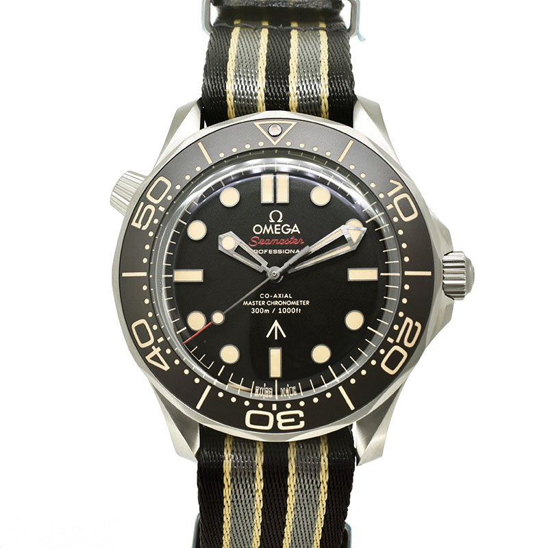 オメガ　OMEGA　シーマスター ダイバー 300m コーアクシャル マスタークロノメーター 007エディション　210.92.42.20.01.001　ブラウン　42mm　新品