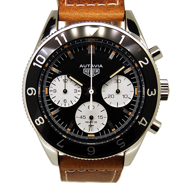 タグホイヤー　TAG HEUER　オータヴィア　ヘリテージ　キャリバー02 　クロノグラフ　CBE2110.FC8226　42mm　新品