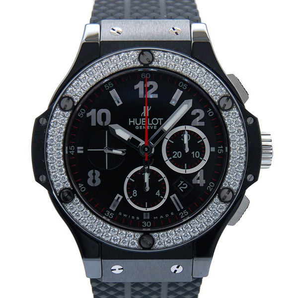 ウブロ　HUBLOT　ビッグバン　ブラックマジック　301.CV.130.RX.114　ベゼルダイヤ　44mm　USED　中古