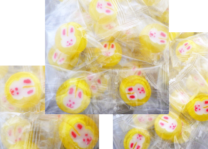月見で人気のお菓子を秋に配るなら中秋の名月に浮かぶ兎が可愛い“月