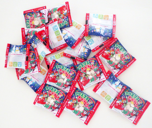 クリスマス限定の個別包装クッピーラムネ菓子を激安の業務用大袋