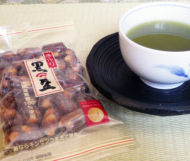 手作り黒豆なら飴専門店金扇。スーパーや土産物屋さんで好評の