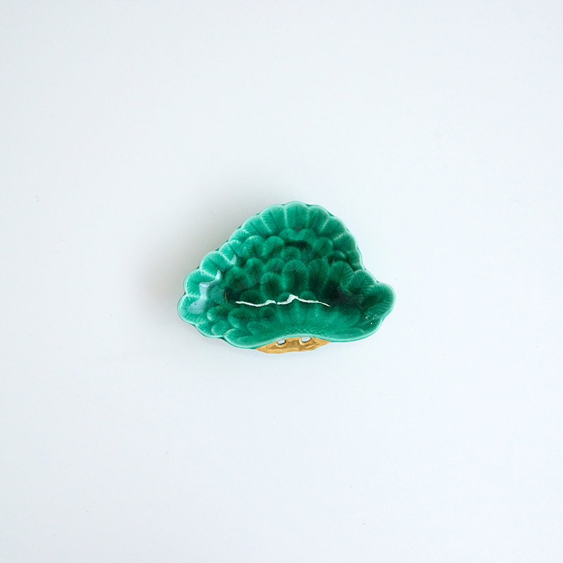 金彩緑交趾 松型小皿